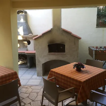 Oda ve Kahvaltı Casa Noemi 3*