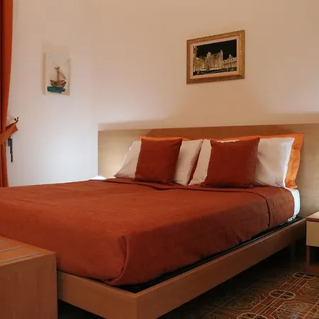Casa Noemi Oda ve Kahvaltı Uggiano La Chiesa